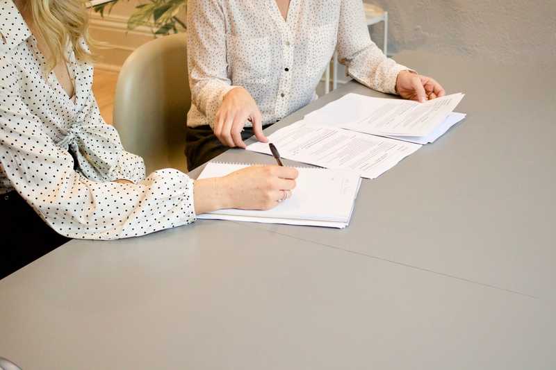 A tutoring lesson on how to copy text on paper verbatim